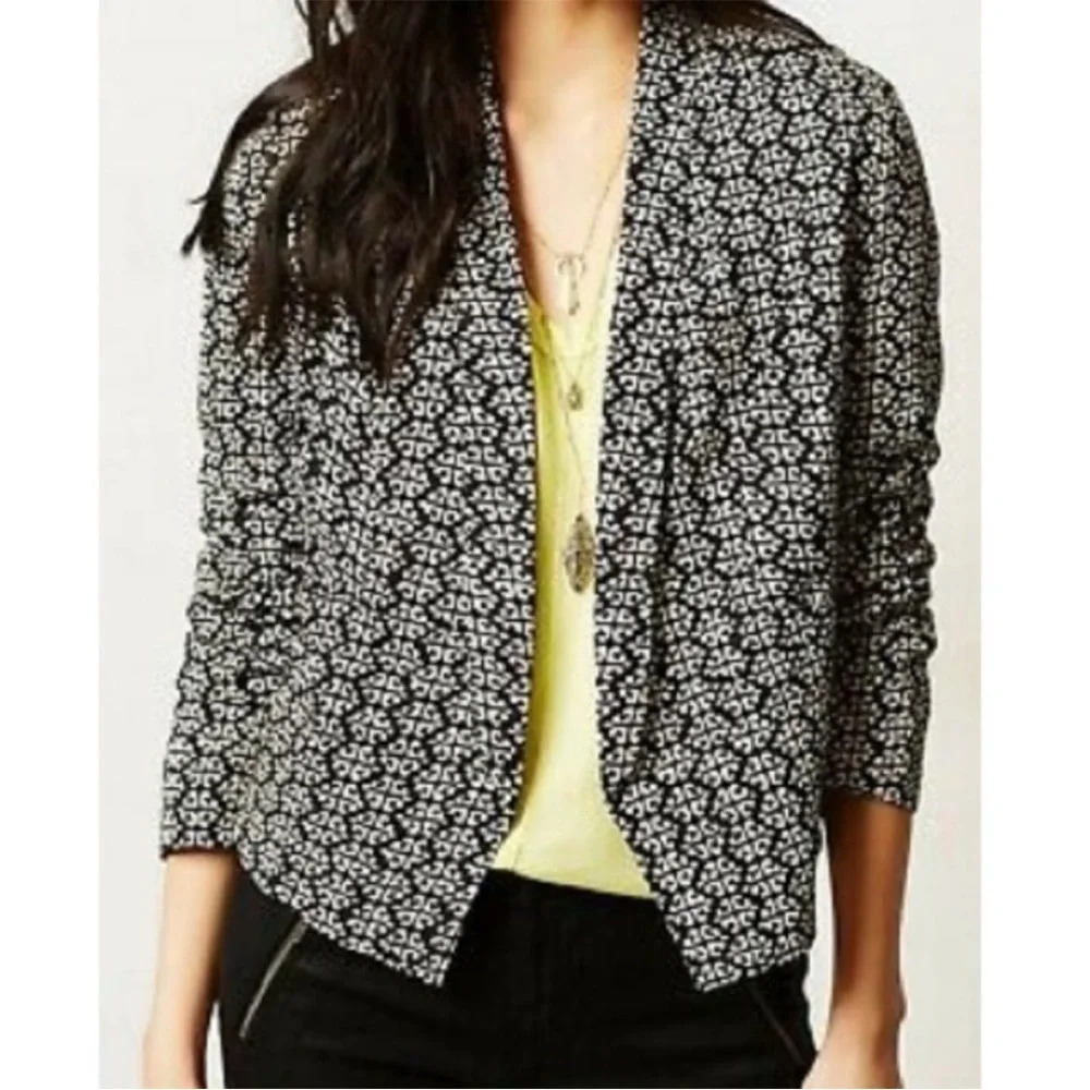 Anthropologie Feathers by Tolani White Motif Open Drape Blazer